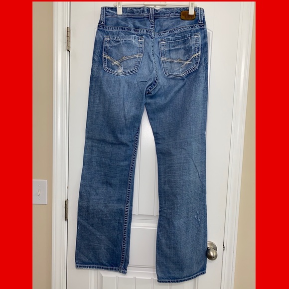 Men’s 34x34 BKE Derek Distressed Jeans - Picture 9 of 10